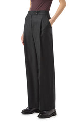 TROUSERS WITH BUTTONS