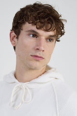 MAGLIA CON CAPPUCCIO CASHMERE