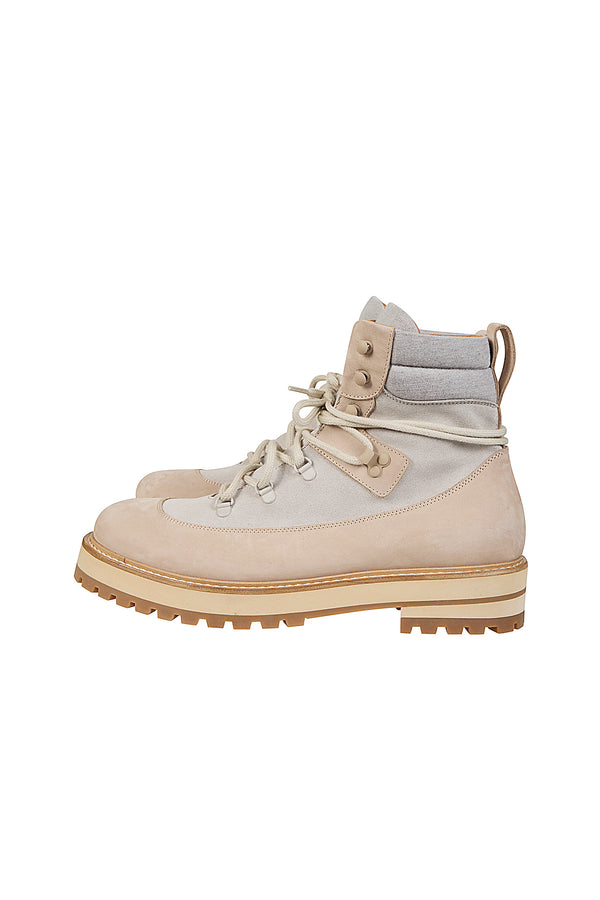 HIGH TREKKING SHOE