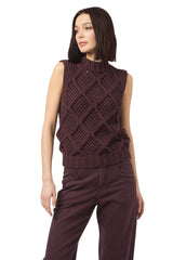 SLEEVELESS SWEATER
