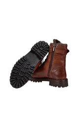 PEDULA WITH SHEEPSKIN