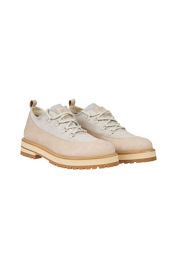 LOW TREKKING SHOE